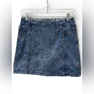 Wild Fable High Waisted Medium Wash Denim Mini Skirt Size S